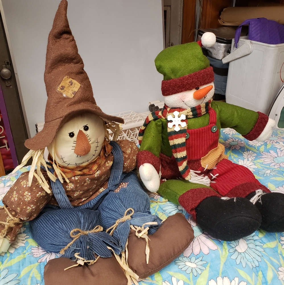 Seasonal Soft Sculpture Shelf Dolls Bundle